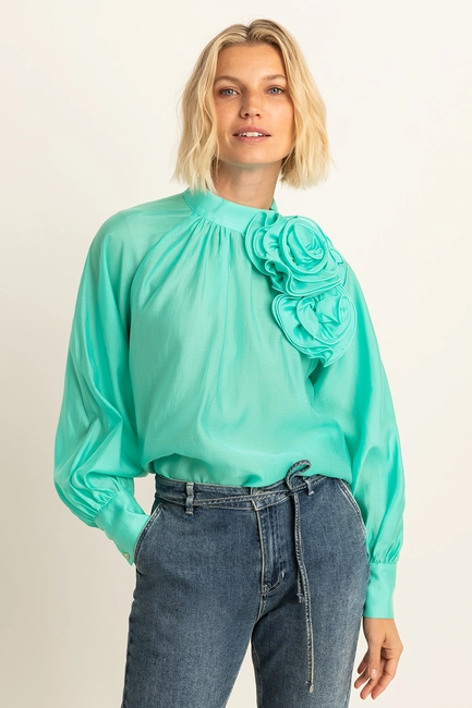 Blouse met bloemapplicatie